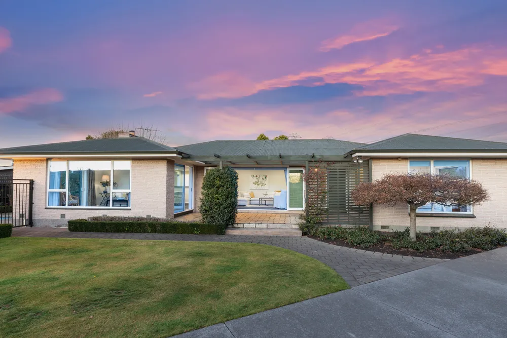 Photos of 17 Ilfracombe Place