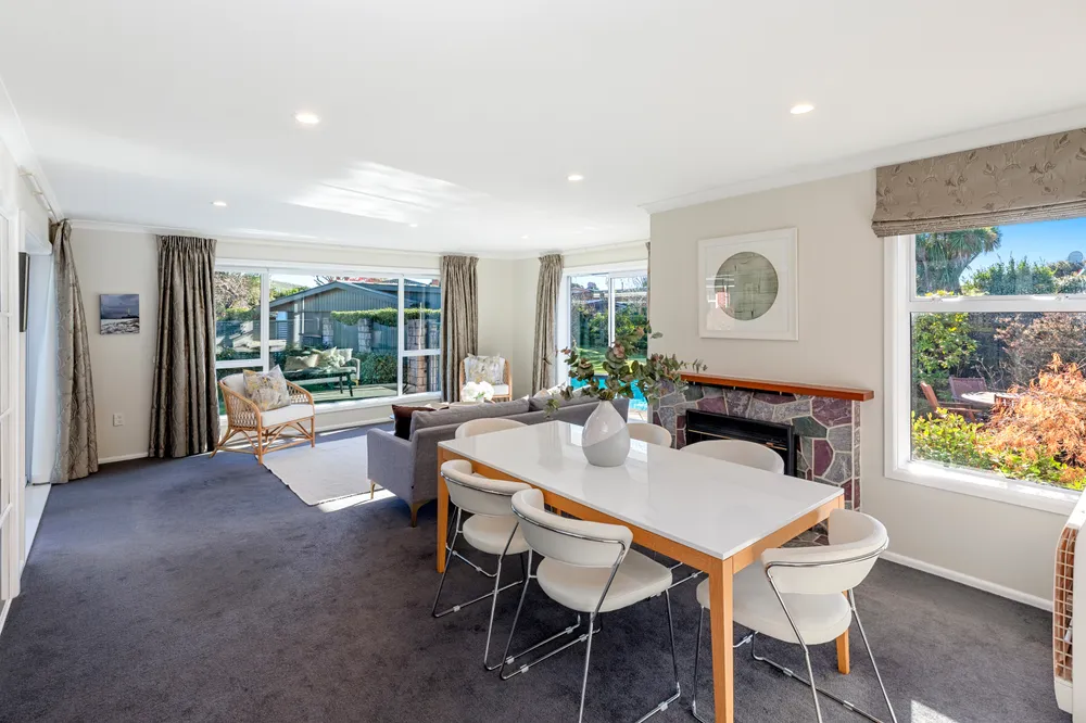 Photos of 17 Ilfracombe Place