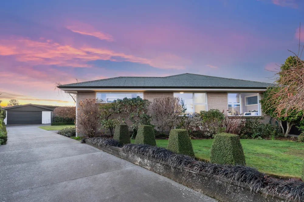 Photos of 17 Ilfracombe Place