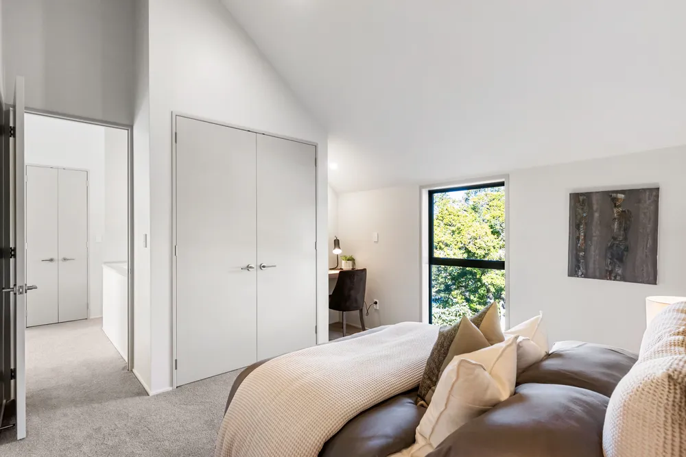 Photos of 8 Hiriri Avenue