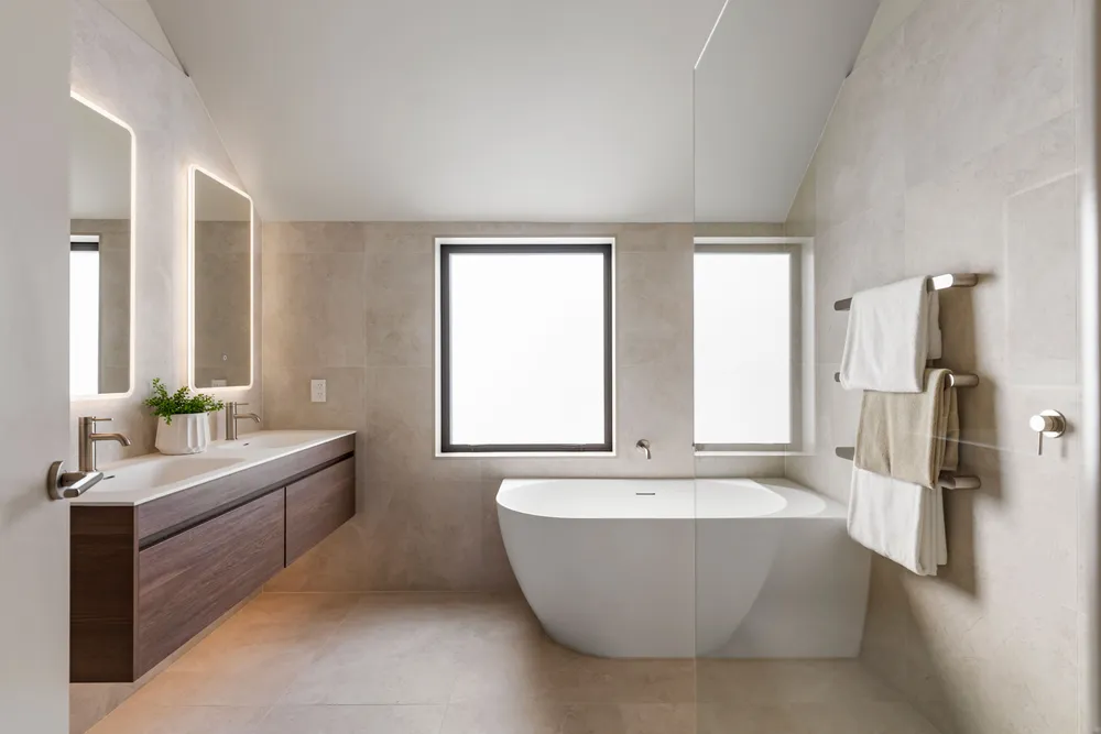Photos of 8 Hiriri Avenue