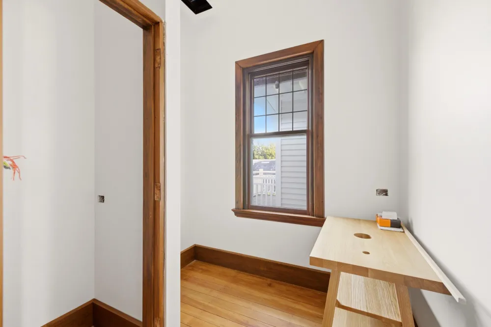 Photos of 70 Heaton Street
