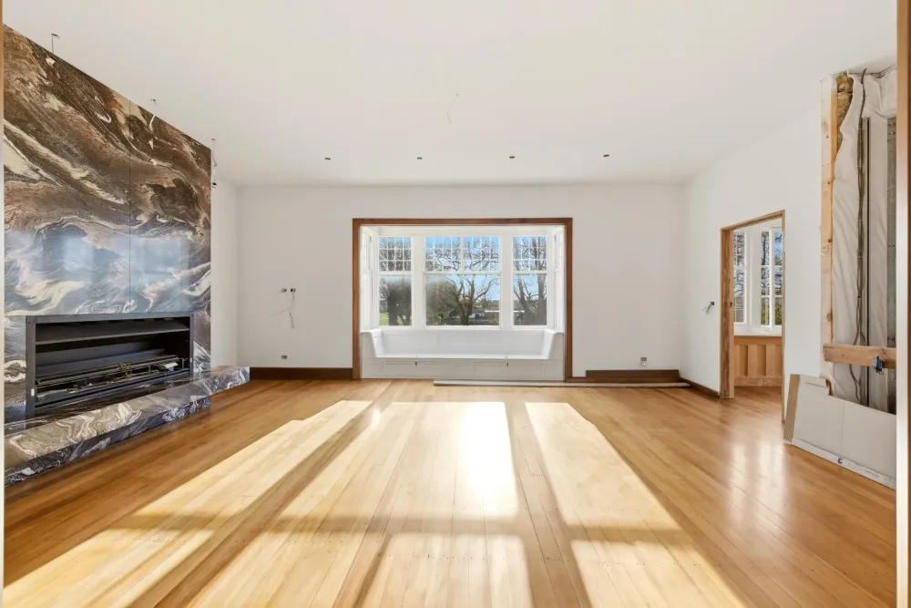 Photos of 70 Heaton Street