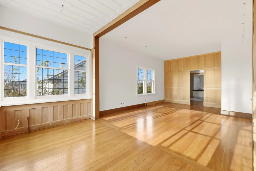 Photos of 70 Heaton Street