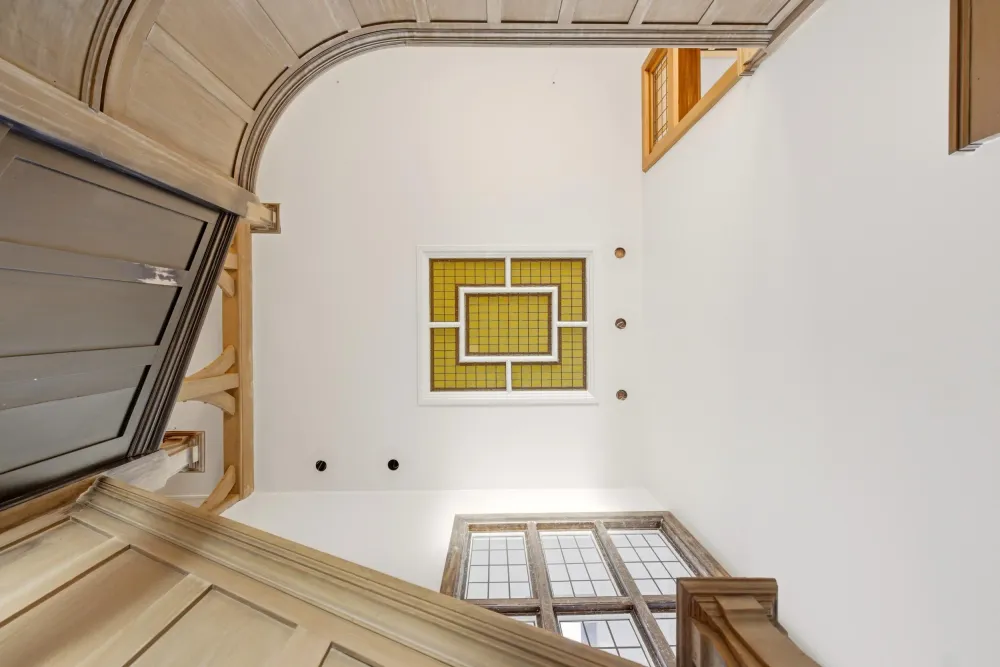 Photos of 70 Heaton Street