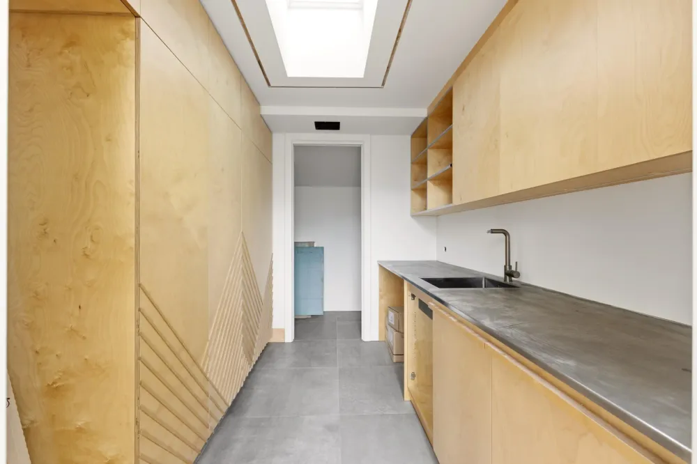 Photos of 70 Heaton Street
