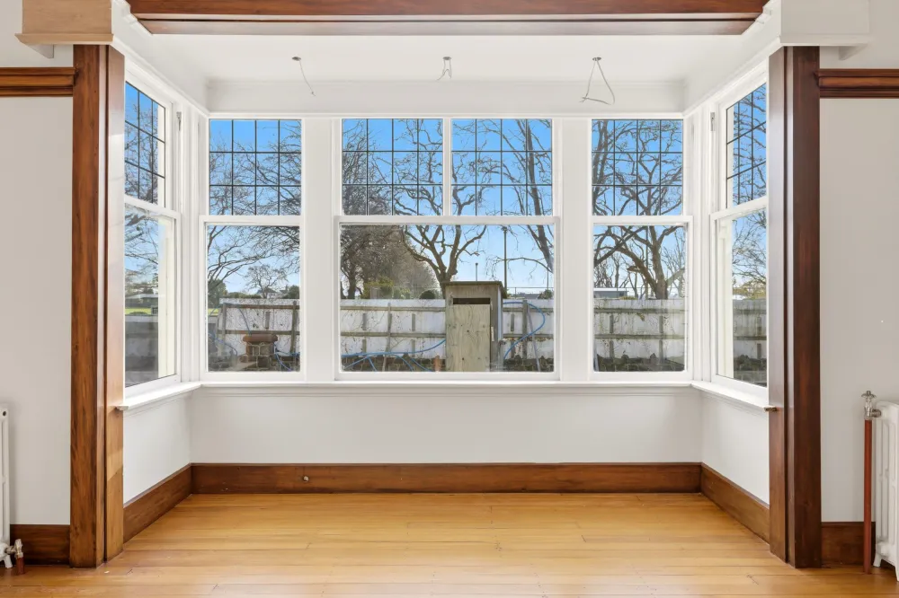 Photos of 70 Heaton Street