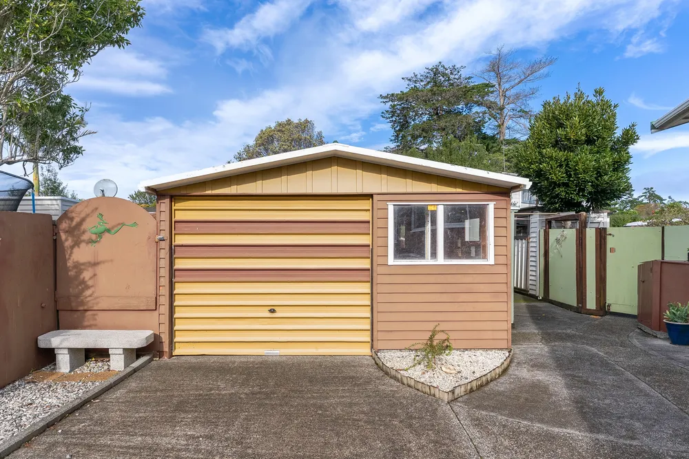 Photos of 44 Hope Farm Avenue