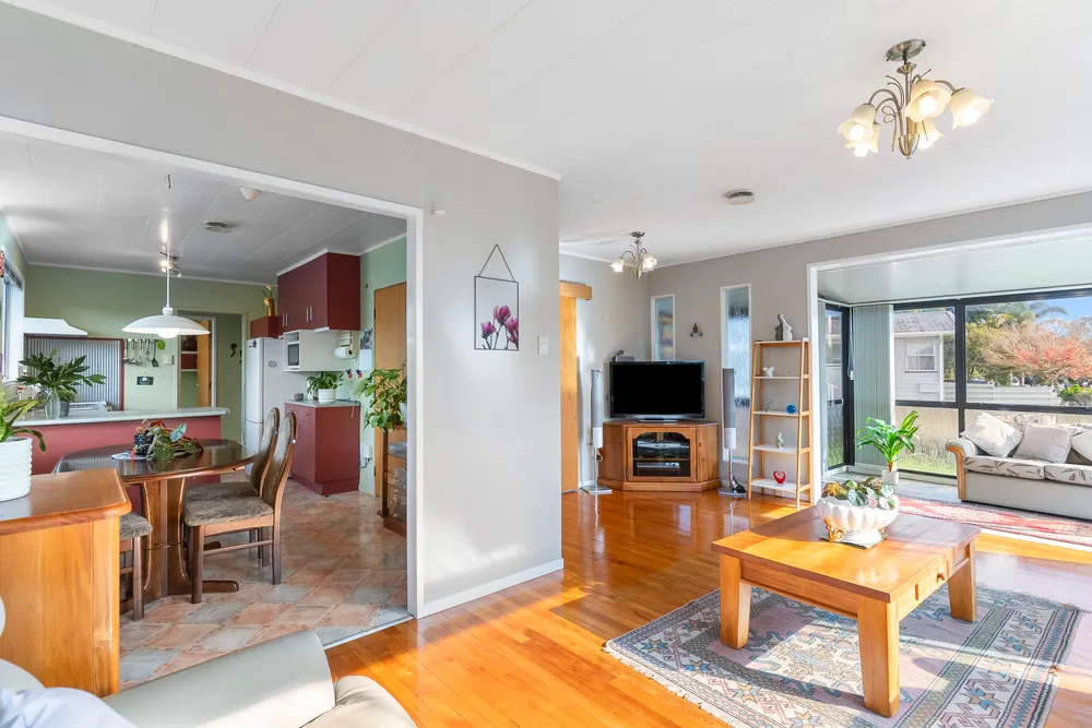 Photos of 44 Hope Farm Avenue