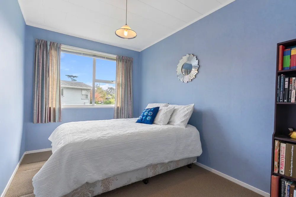 Photos of 44 Hope Farm Avenue