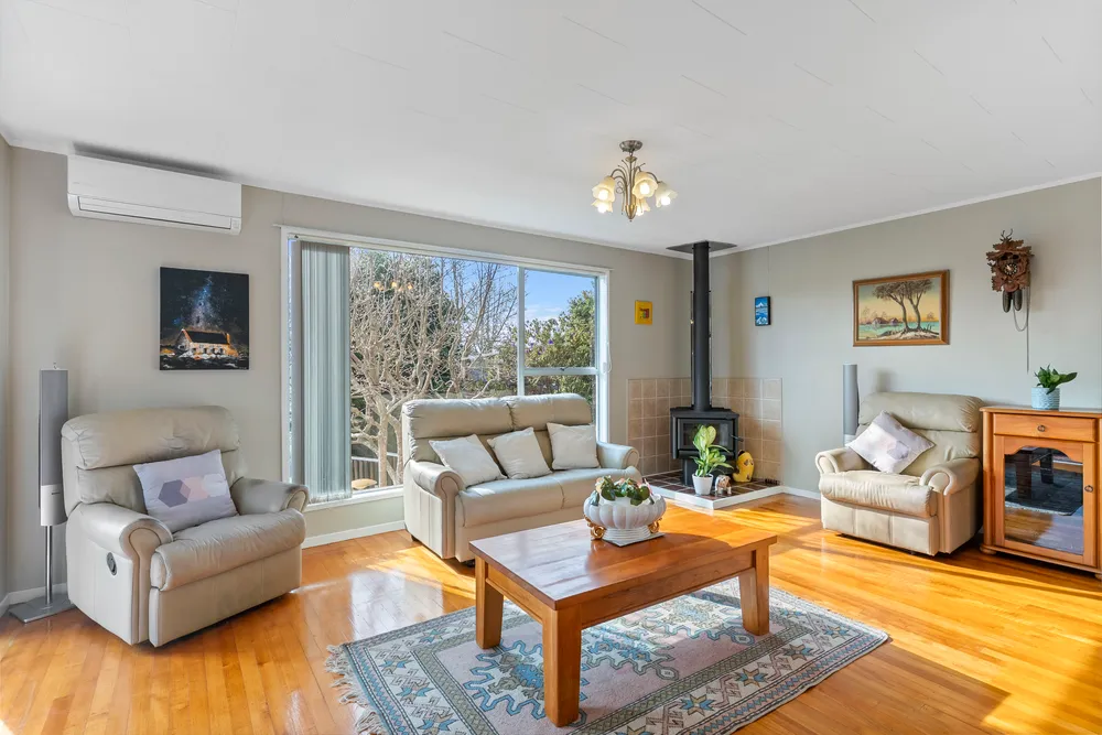 Photos of 44 Hope Farm Avenue
