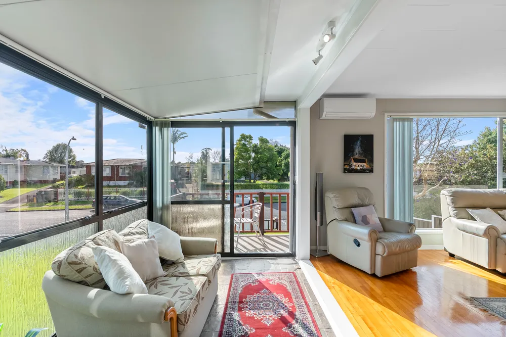Photos of 44 Hope Farm Avenue