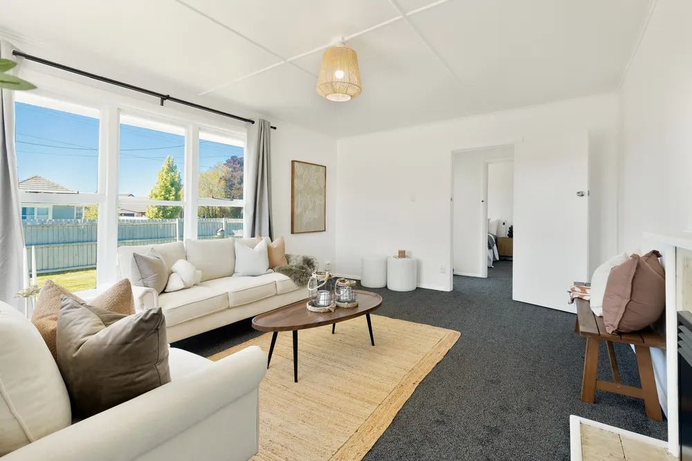 Photos of 4 Dufek Crescent