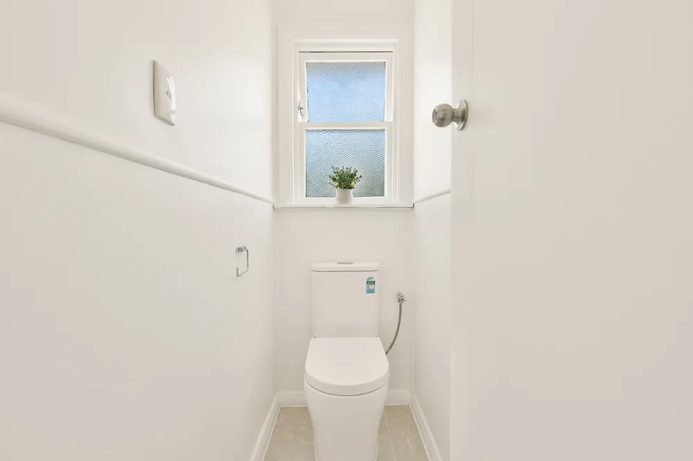 Photos of 4 Dufek Crescent