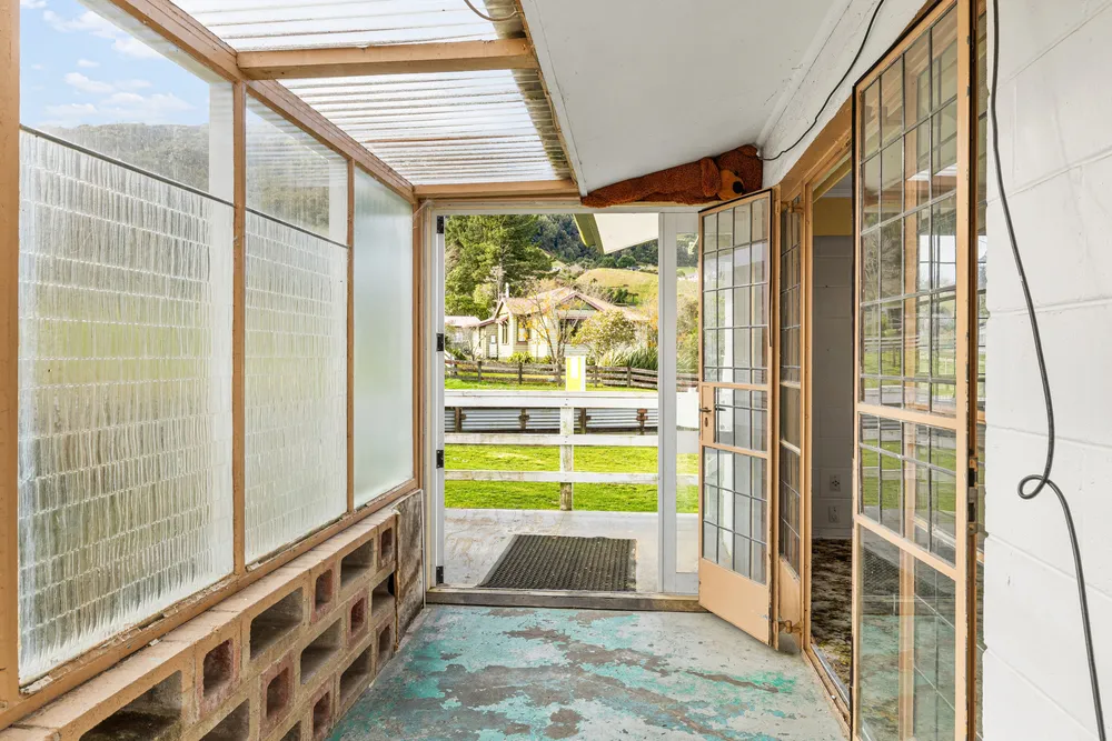 Photos of 356 Clayton Road