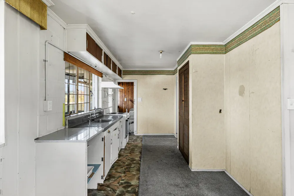 Photos of 356 Clayton Road