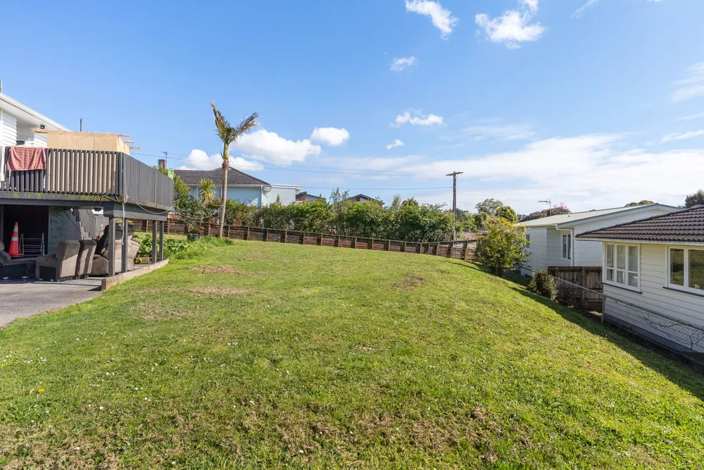 Photos of 94 Harrington Road