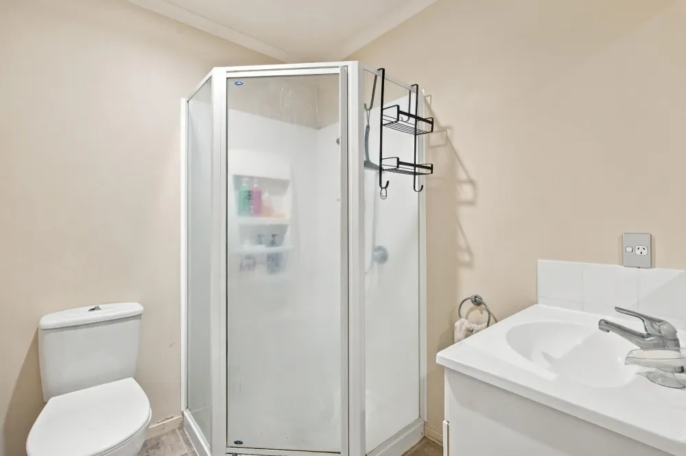 Photos of 87D Albert Street