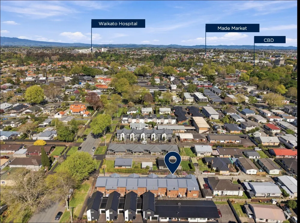 Photos of 87D Albert Street
