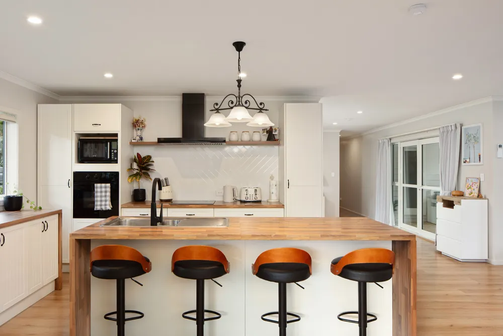 Photos of 35 Shelley Road