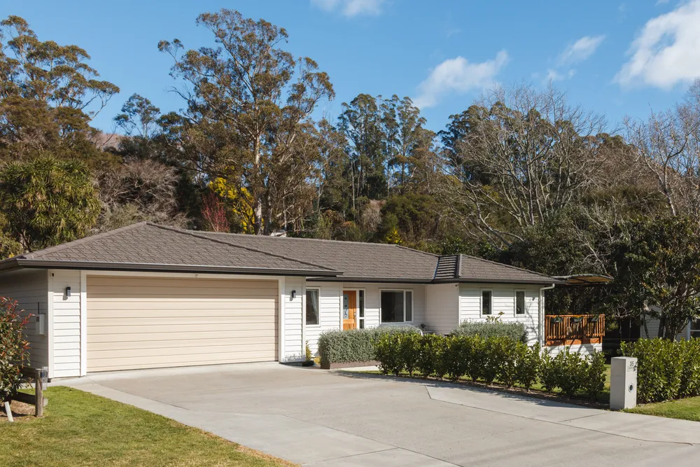 Photos of 35 Shelley Road