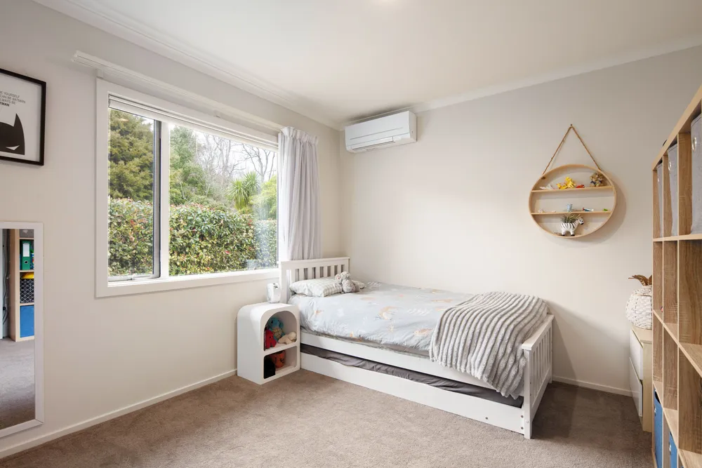 Photos of 35 Shelley Road