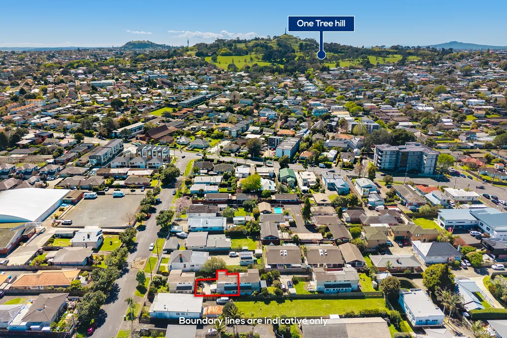 Photos of 2/141 Selwyn Street