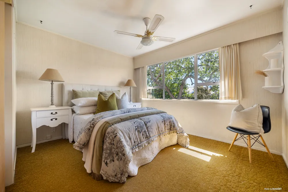 Photos of 2/141 Selwyn Street