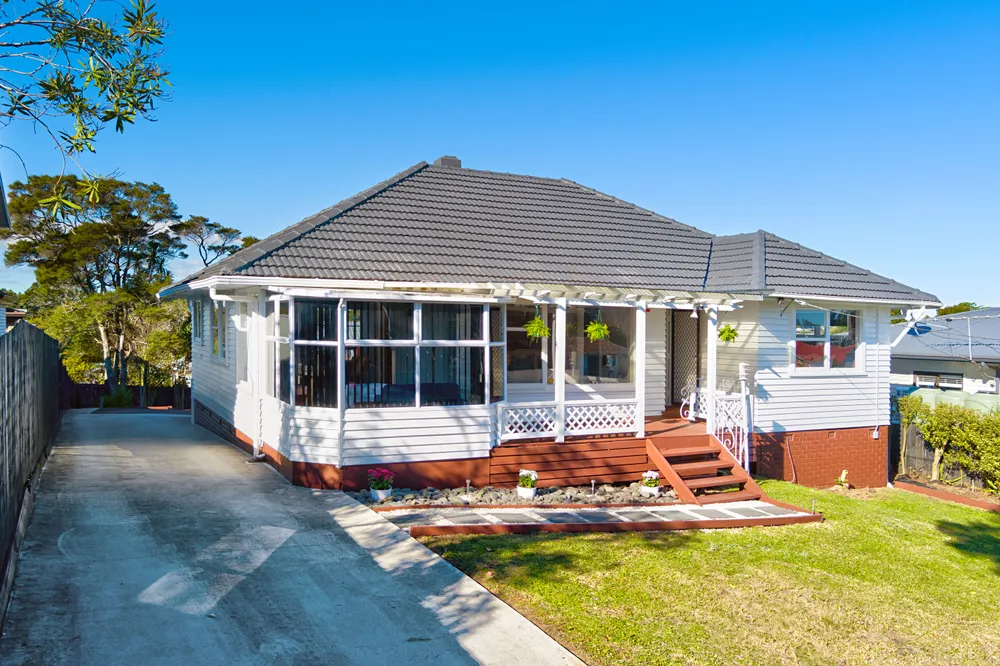 Photos of 28 Taupo Street