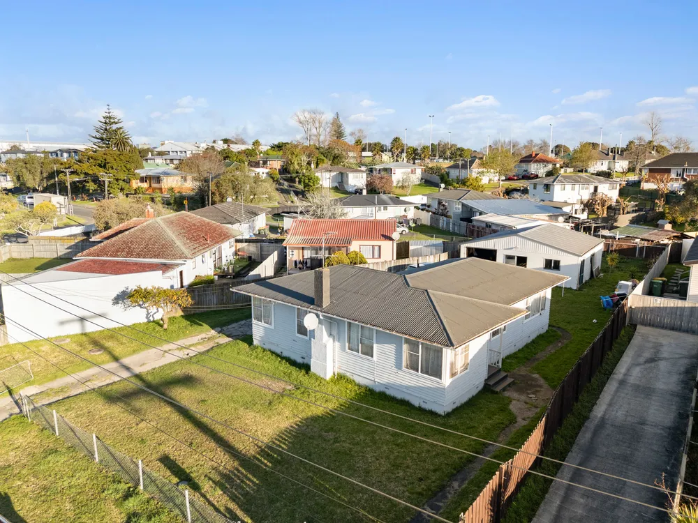 Photos of 13 Blampied Road