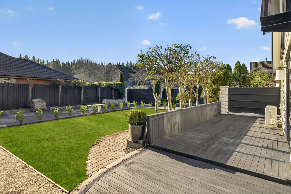 Photos of 3 Regalwood Close