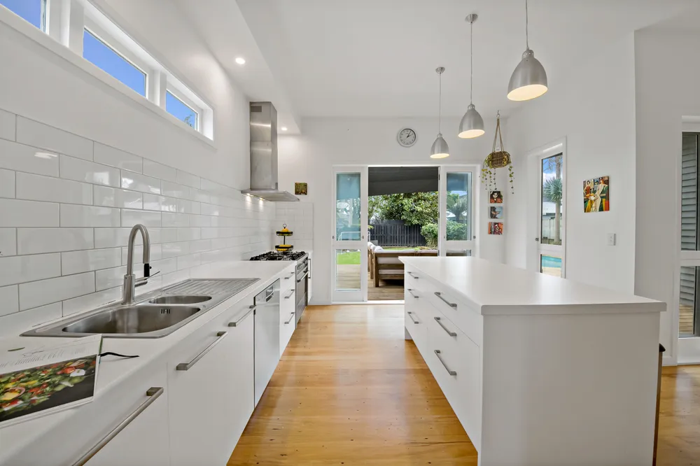 Photos of 19 Jersey Avenue