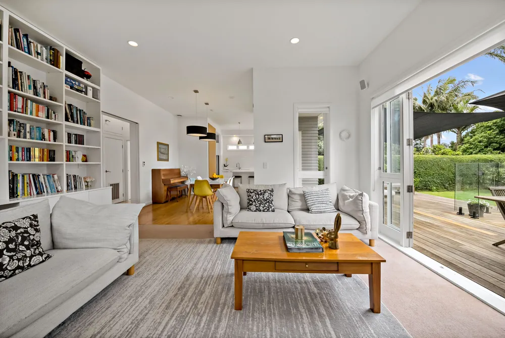 Photos of 19 Jersey Avenue