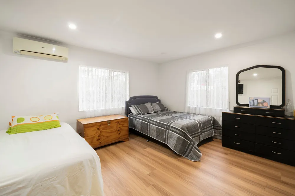 Photos of 16 Atkinson Avenue