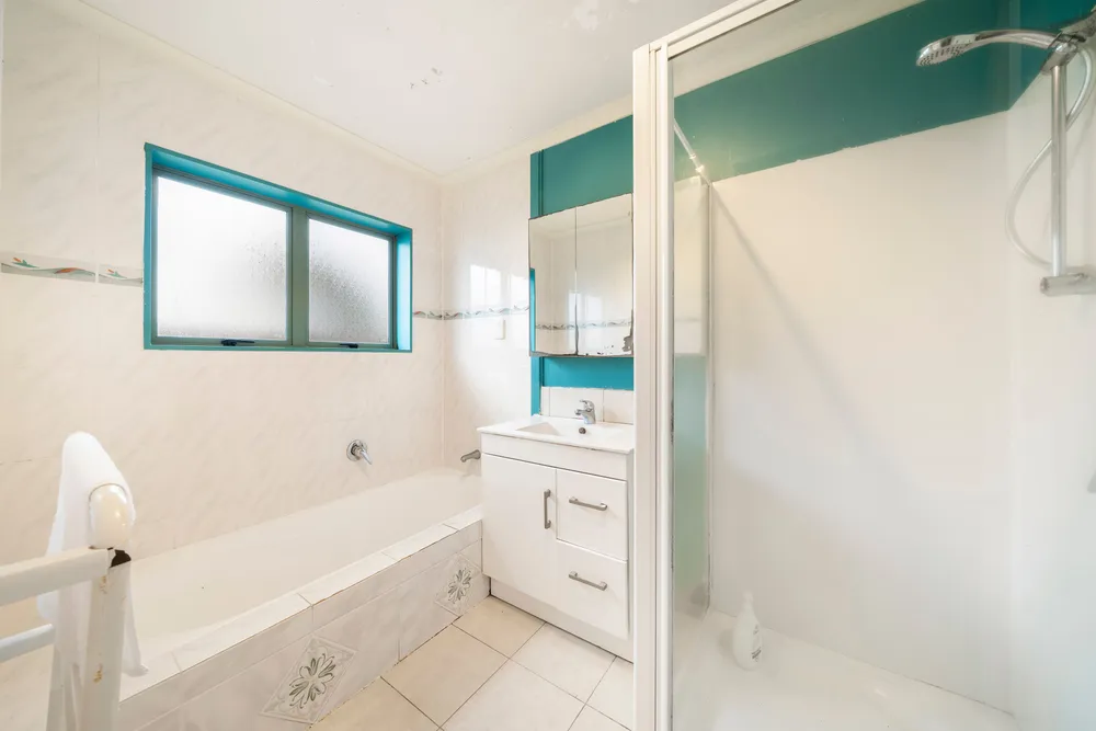 Photos of 16 Atkinson Avenue
