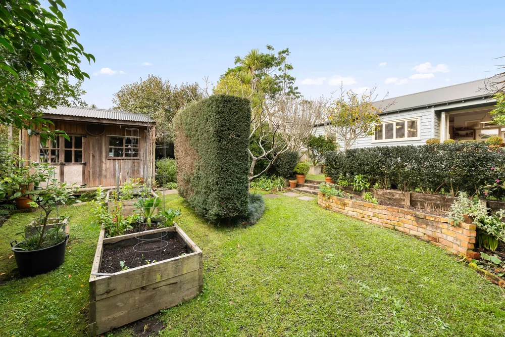 Photos of 26 Egremont Street