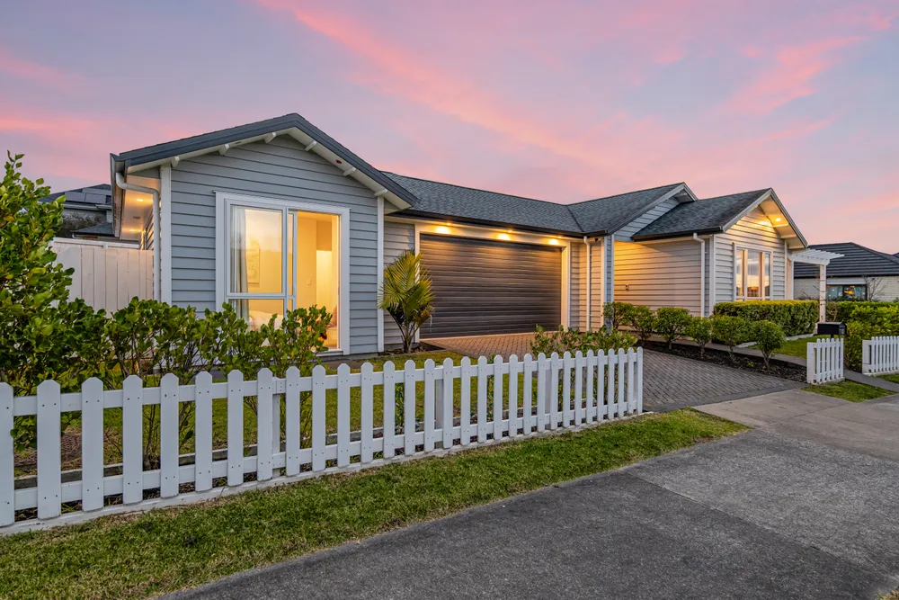 Photos of 12 Carthey Road