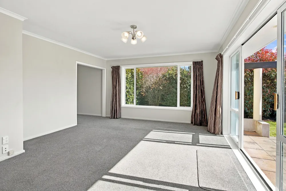 Photos of 19 Kinnaird Place