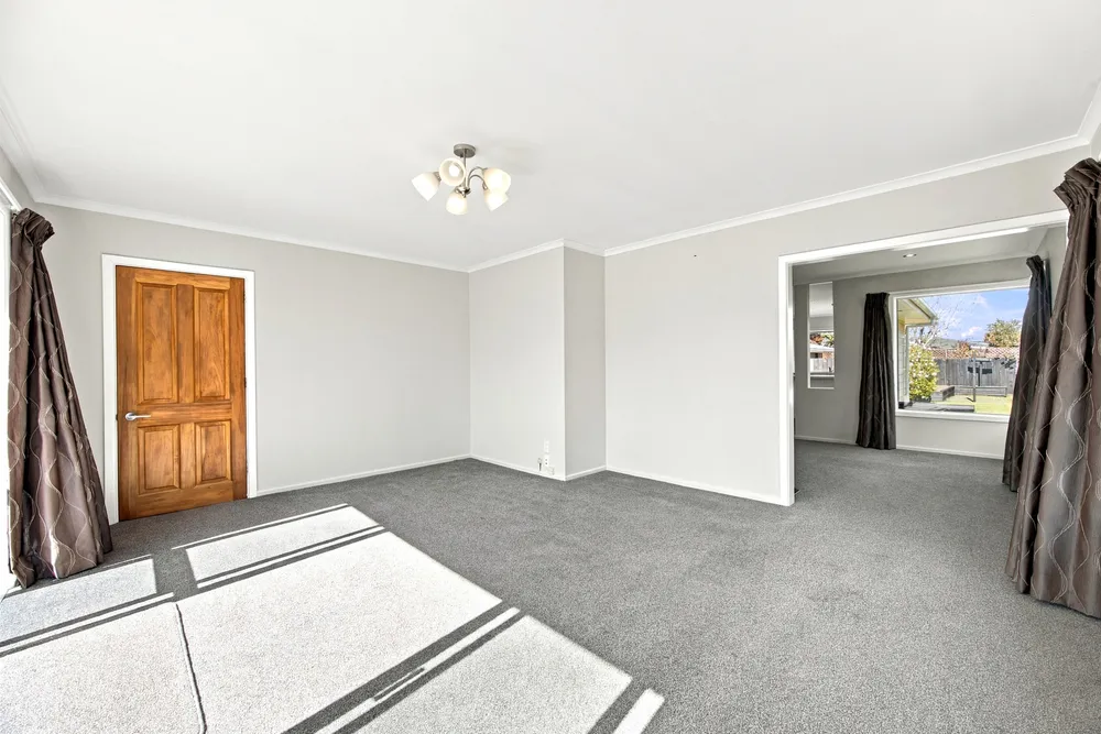 Photos of 19 Kinnaird Place