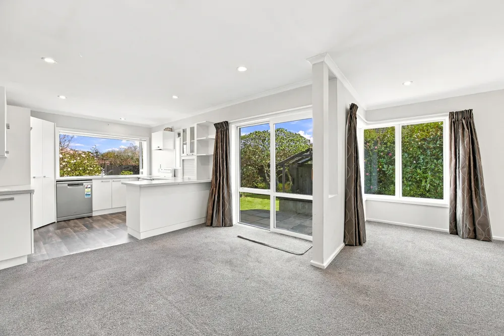 Photos of 19 Kinnaird Place