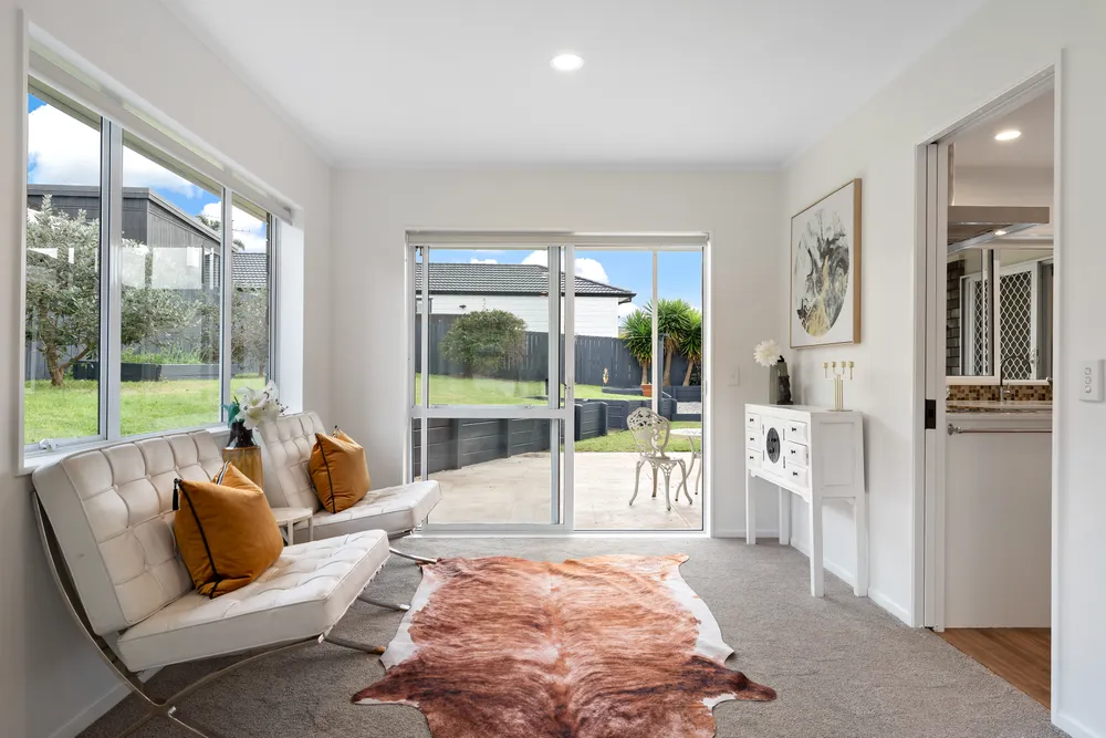 Photos of 15 Picasso Drive