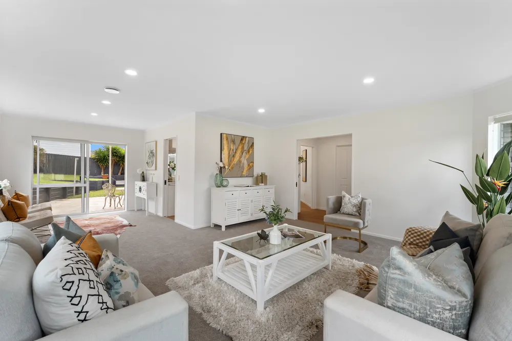 Photos of 15 Picasso Drive