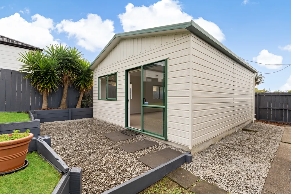 Photos of 15 Picasso Drive
