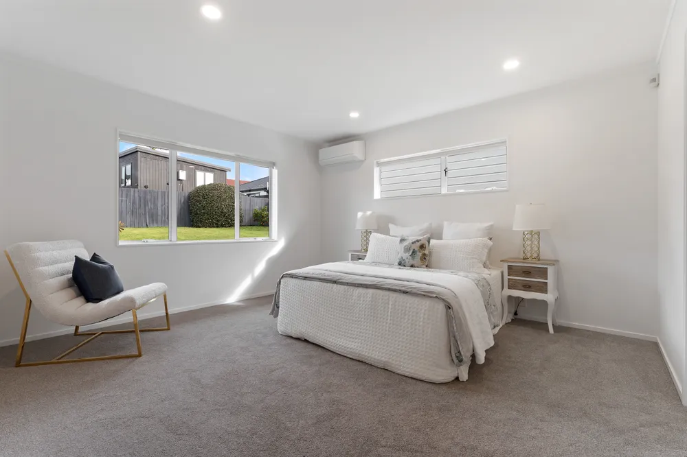 Photos of 15 Picasso Drive