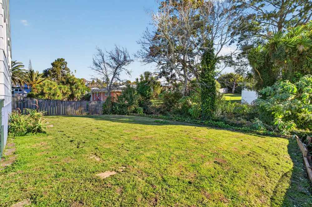 Photos of 2/35A Woodglen Road