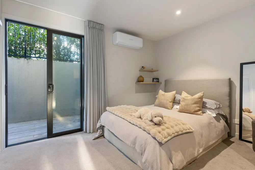 Photos of 2B Kotare Avenue