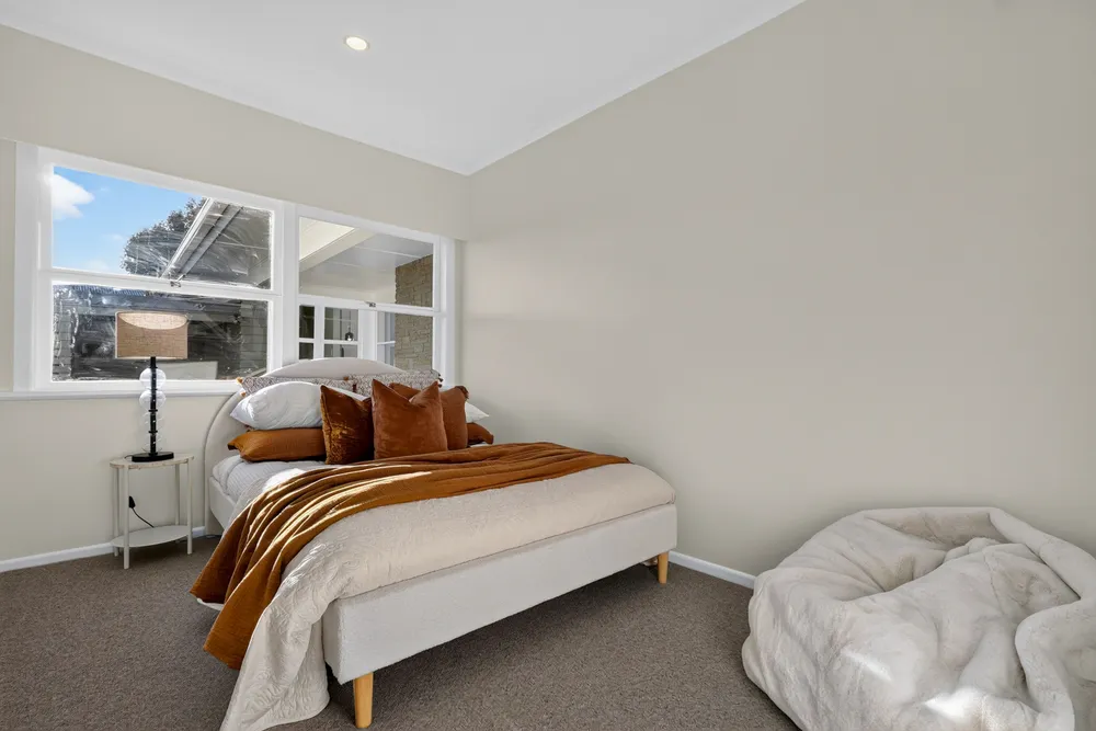 Photos of 313 East Coast Road