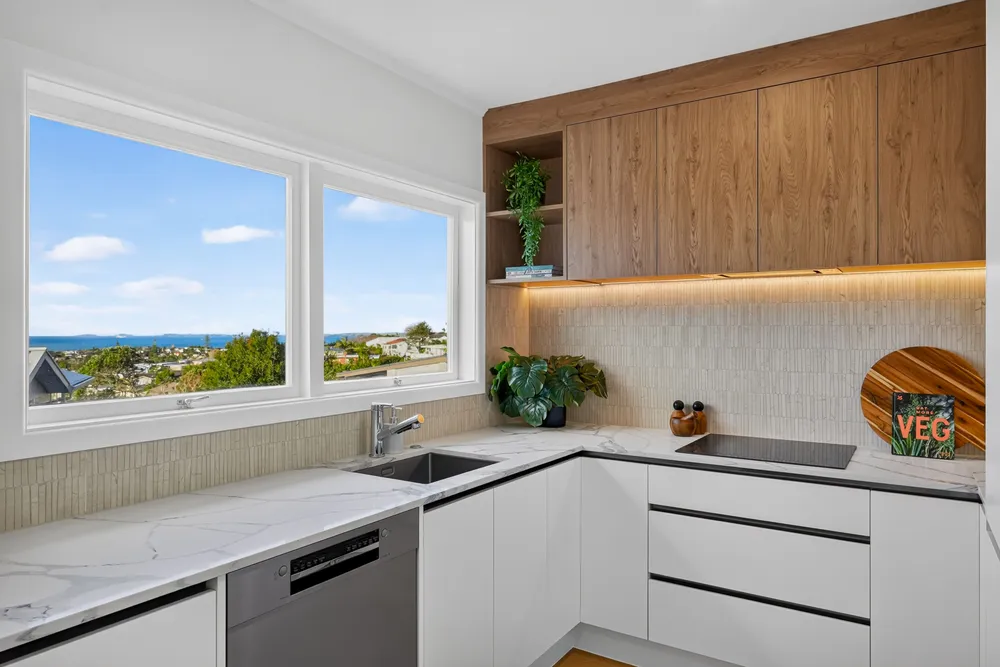 Photos of 313 East Coast Road