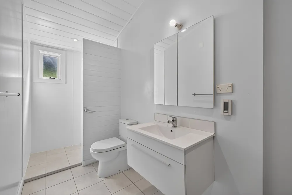 Photos of 20 Exeter Street