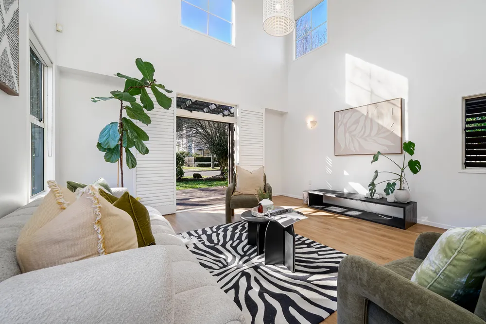 Photos of 22 Clemow's Lane